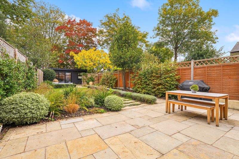 Garden - click for photo gallery